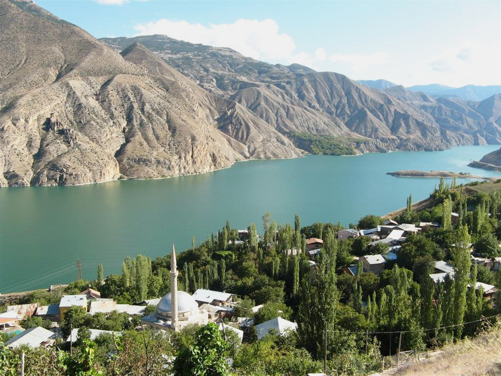 Erzurum Uzundere Deprem